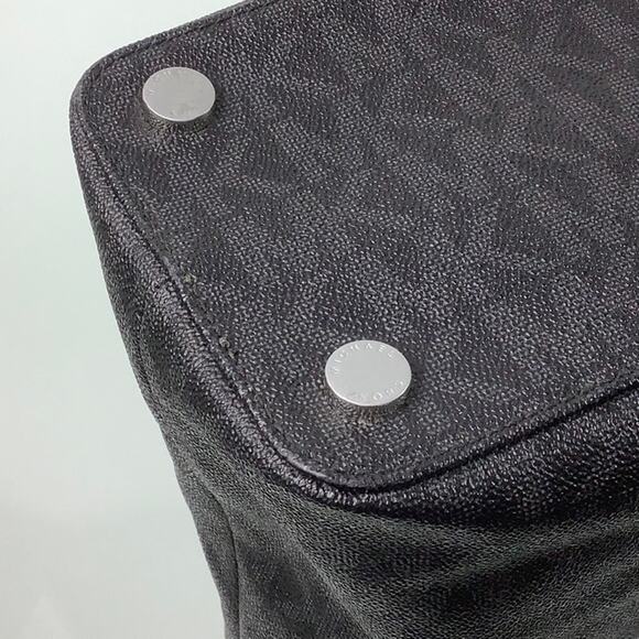 Michael Kors Morgan coated signature print Travel Tote zippered purse & dust bag - Picture 8 of 16